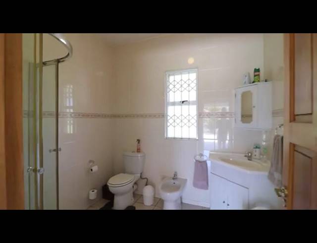 5 BEDROOM HOUSE FOR SALE IN GLENVISTA